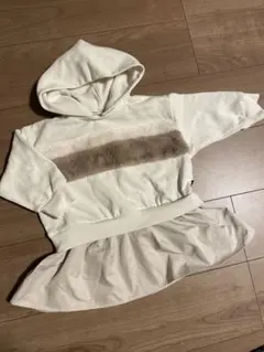 【美品】COMME CA ISM フード付きファーワンピース 90