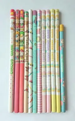 2025年最新】サンリオ 昭和 鉛筆の人気アイテム - メルカリ