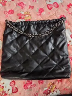 ブラック キルティング ショルダーバッグ