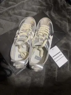 Onitsuka Tiger MEXICO 66シルバー 24.5cm