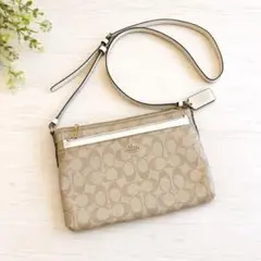 訳あり★COACH コーチ シグネチャー ショルダーバッグ ホワイト ポーチ