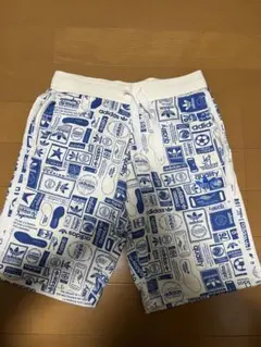 adidas プリントショートパンツ ホワイト/ブルー