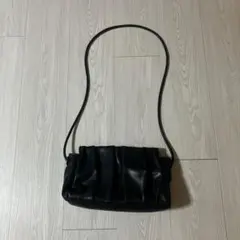 AZUL BY MOUSSY ショルダーバッグ 黒のサムネイル