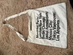 斜めがけバッグ