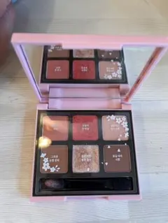 ETUDE HOUSE Heart Blossom アイシャドウパレット