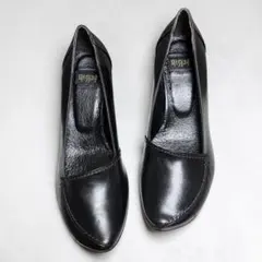 【美品】卑弥呼 レザーパンプス カットワークデザイン BLK