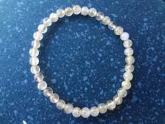 大特価　天然AAAゴールドタイチンルチル一連 5㎜サイズ16㎝