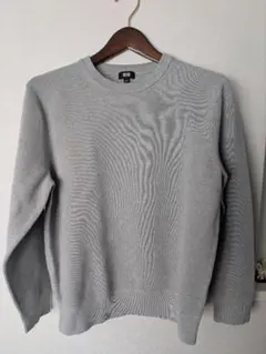 【美品】UNIQLO グレー クルーネックニット