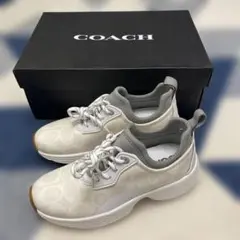 新品‼️coach 厚底スニーカー‼️