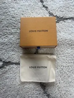LOUIS VUITTON ボックス 保存袋セットのサムネイル