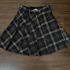H&M チェック柄スカート EUR 122/128