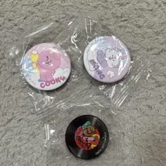 BT21くら寿司 缶バッジ、アクリルステッカー