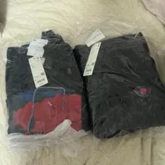 カウズ　スウェット