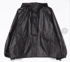 マウンテンパーカー 黒 可愛い