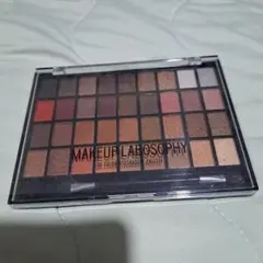 MAKEUP LABOSOPHY 36カラーアイシャドウパレットのサムネイル