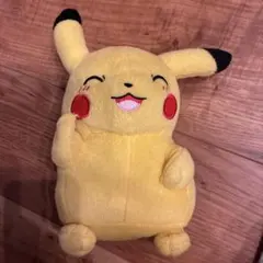 ピカチュウ ぬいぐるみ TOMY製