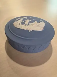 Wedgwood ブルー陶器 小物入れ 箱付きのサムネイル
