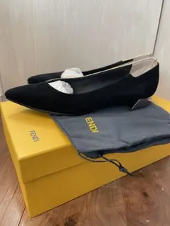 FENDI パンプス　サイズ34 箱付きのサムネイル