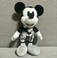 ミートミッキー　ぬいぐるみバッジ　ミッキー　蒸気船ウィリー