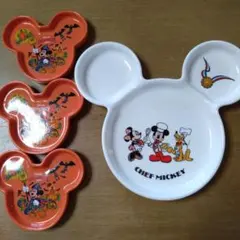 ディズニー　シェフミッキー　と２００９年ハローウィンスーベニア　プレート