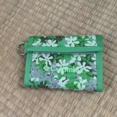 Columbia グリーン花柄 三つ折り財布