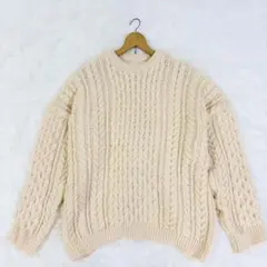 ニット セーター ケーブル編み クルー クリーム色 ケーブルニット 長袖セーター