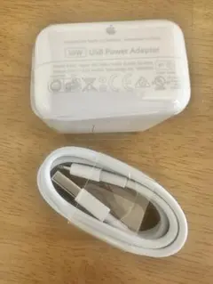 未使用iPhone Apple10W充電器 ケーブル アダプタ　セット 純正のサムネイル