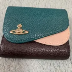 希少カラー ヴィヴィアン 三つ折り財布 オーブ フラップ