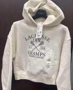 ユニクロ　ドライスウェットクロップドパーカー140