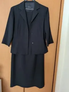 ブラックスーツ ワンピーススーツ