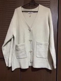 SNIDEL カーディガン　リボンラインストーンボタン　ライトグリーン色