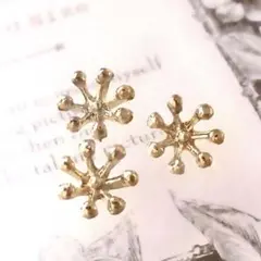 たっぷり14個 ぷっくり立体感の花芯パーツ 淡い金色