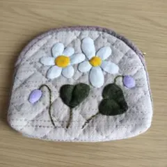 ハンドメイド 花柄パッチワークポーチ