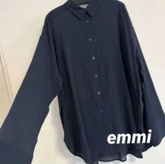 emmi ネイビー　シャツ　春夏　透け感ありのサムネイル