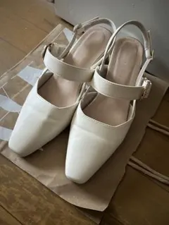 オリエンタルトラフィック バックストラップパンプス