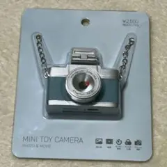 新品　未使用　未開封　スリコ　ミニトイカメラ　ブルー　3coins