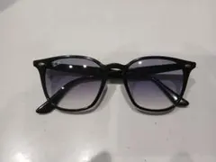 Ray-Ban ブラック キャットアイ サングラス