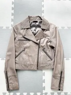 本革ライダースジャケット