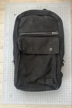 PORTER 吉田カバン ボディバッグ ダークグレーのサムネイル