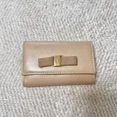 Salvatore Ferragamo キーケース ピンク - メルカリ