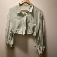 ライトグリーン クロップド長袖シアーシャツ