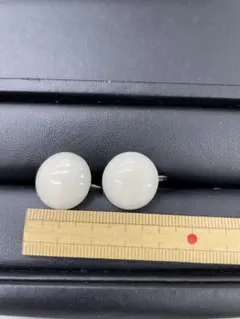 【E】 ✨貴重　白珊瑚 天然 イヤリング　珊瑚粒　加工用