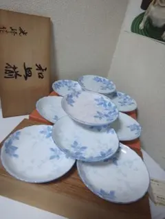 お値下げしました、後期鍋島　根引松文　飯茶碗 2025年最新】後期鍋島の人気アイテム - メルカリ