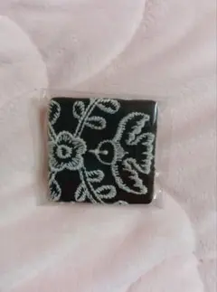 Item thumbnail for item 0b87f8da-669f-4784-9d59-6e32c533c8f0