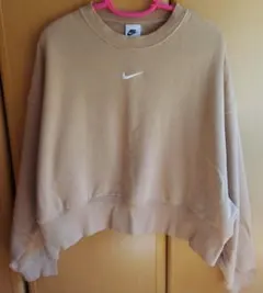 ⋈﻿ Nike クロップドスウェット ベージュ ⋈﻿