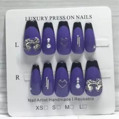 現品ハンドメイドネイルチップ 地雷系・量産型・フレンチネイル・サブカル系