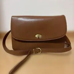 COACH コーチ ショルダーバッグ ターンロック レザー イタリア製