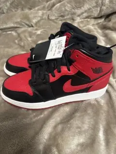新品 NIKE AIR JORDAN 1 MID GS 24cm