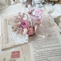 小ちゃなフラワーバスケット♡プリザーブドフラワーとレース　薔薇と紫陽