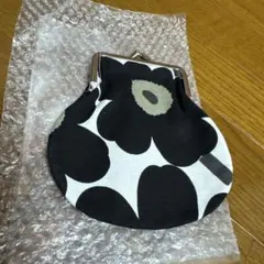 marimekko マリメッコ　がま口　コインケース　ポーチ　新品未使用